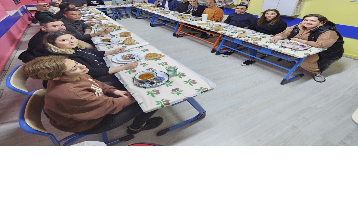 GELENEKSEL İFTAR YEMEĞİNDE BULUŞTUK 